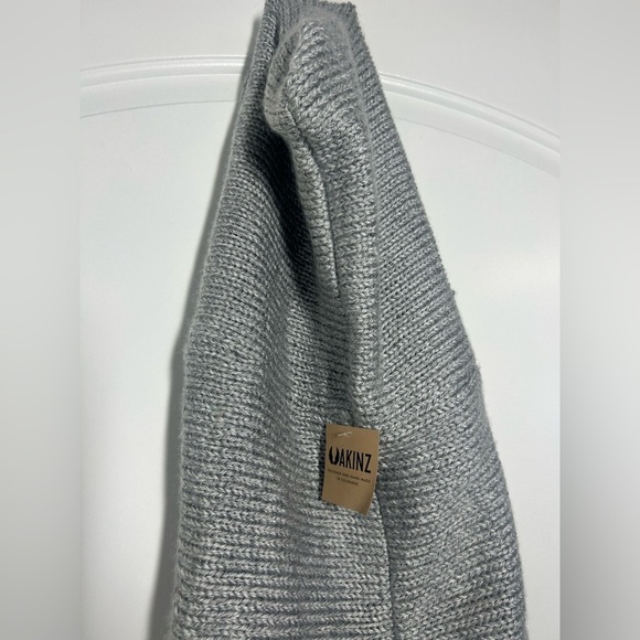 Akinz Handmade Versed Hooded Cowl Neck warmer Sterling Silver Gray winter ski